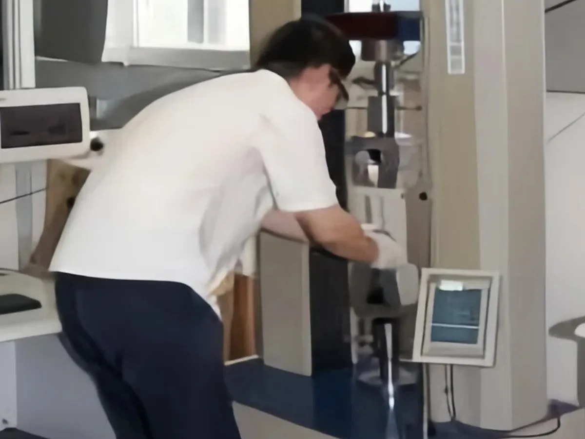 Universal Material Testing Machine