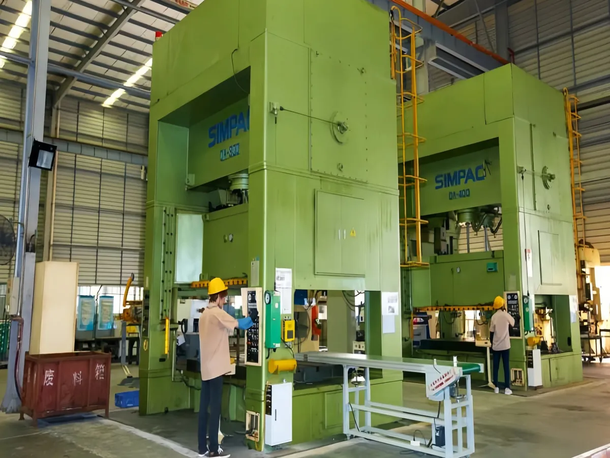 ZAK SIMPAC Press Machine